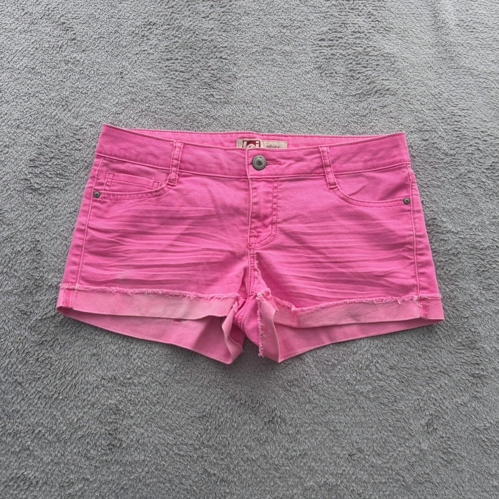 L.E.I. Ashley Low Rise Shorts Womens 9 Pink Denim Cut Off Frayed Hem